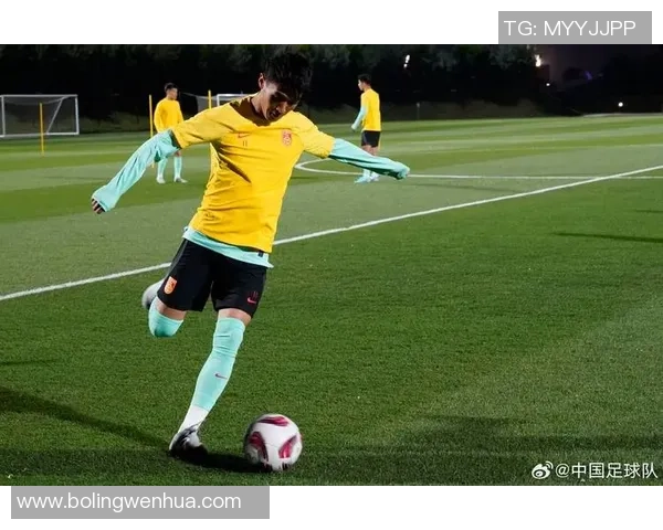 李军专访：从绿茵场到人生舞台的足球旅程回顾与展望